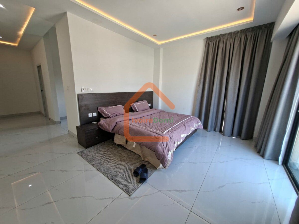 Appartement meublé 4 pièces Cocody Riviera 4