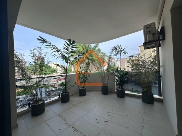 Zone 4 Appartement 2 pièce meublé standing à louer