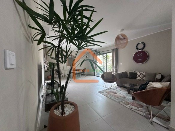 Zone 4 Appartement 2 pièce meublé standing à louer