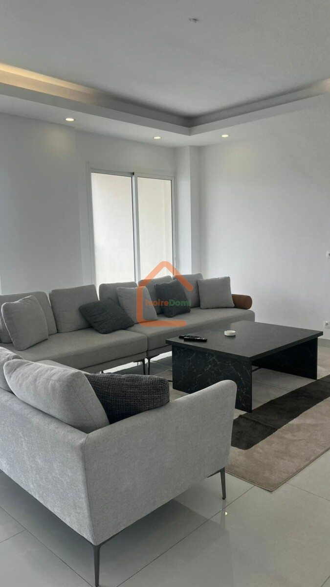 Appartement meublé 4 pièces haut standing marcory zone 4