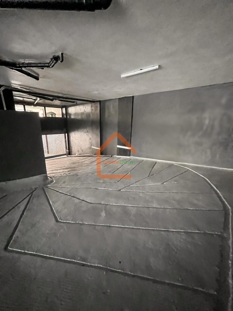 Appartement 4 pièces haut standing marcory zone 4