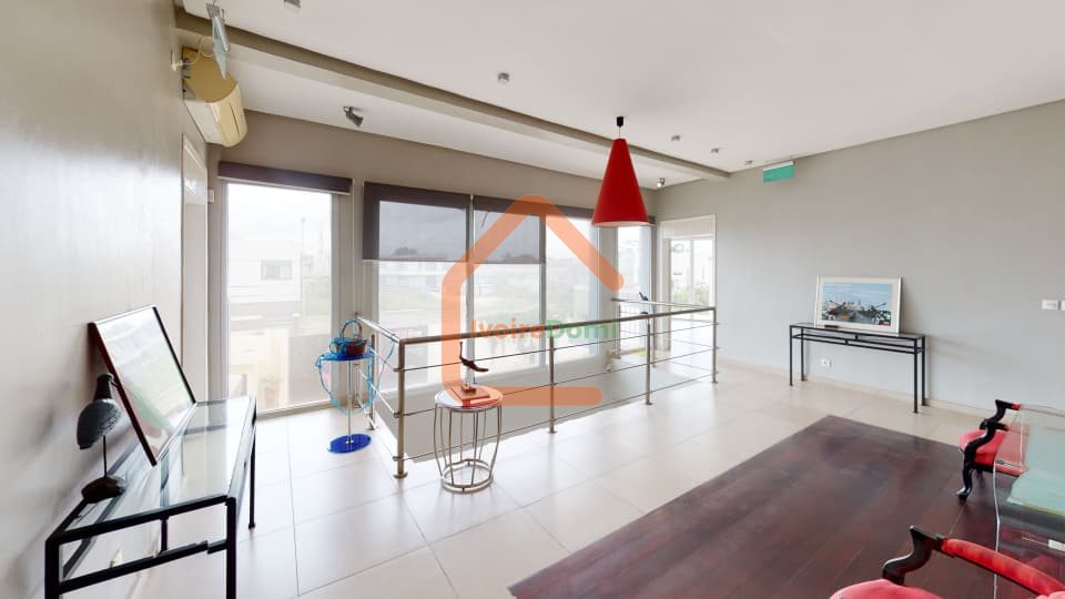 Bureau R+1 rivière Beverlyhills