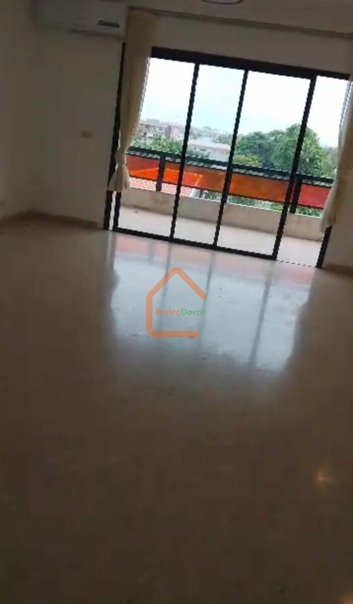 Appartement 2 pièces marcory zone 4