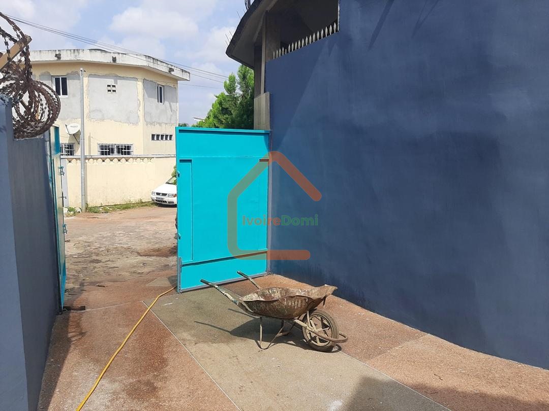 Une villa duplex de 7pieces a la Riviera palmeraie