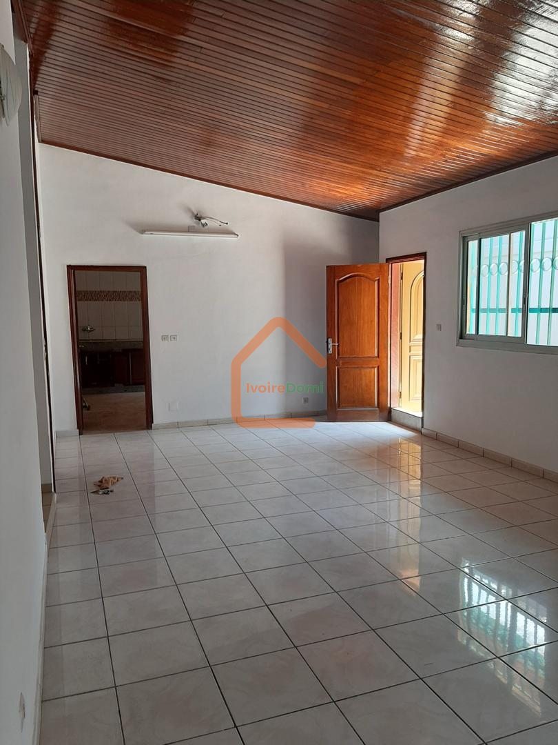 A la Riviera palmeraie une villa duplex de 7pieces