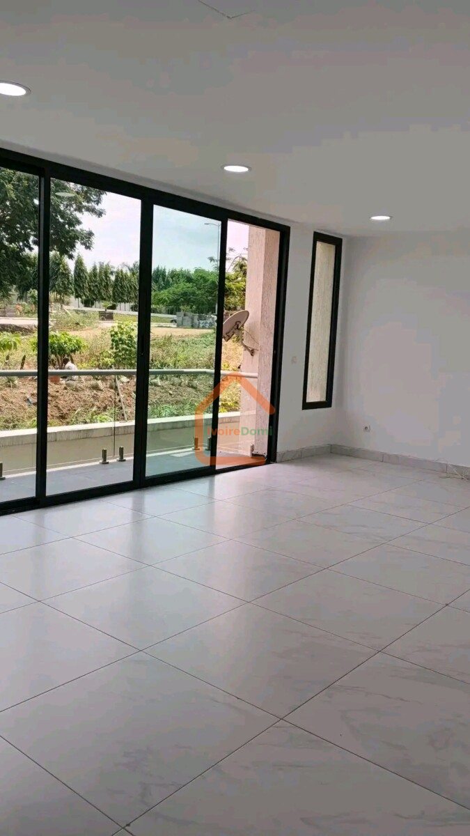 4 Pièces Haut Standing