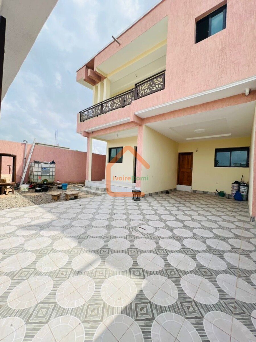 VILLA DUPLEX 6 PIECES EN VENTE A BINGERVILLE
