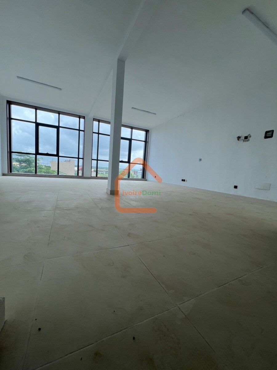 Bureau Open Space /Magasin