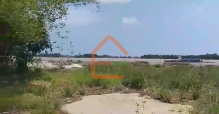 TERRAIN DE 6O HECTARES PIEDS DANS L’EAU AVEC ACD/ MORCELLEMENT à PARTIR DE 1000m2