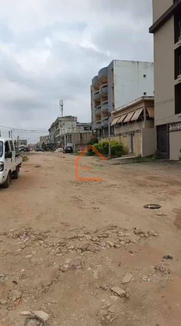TERRAIN A FAYA NOUVEAU GOUDRON AVEC ACD