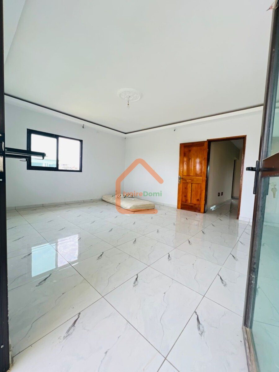 Duplex de 06 pièces