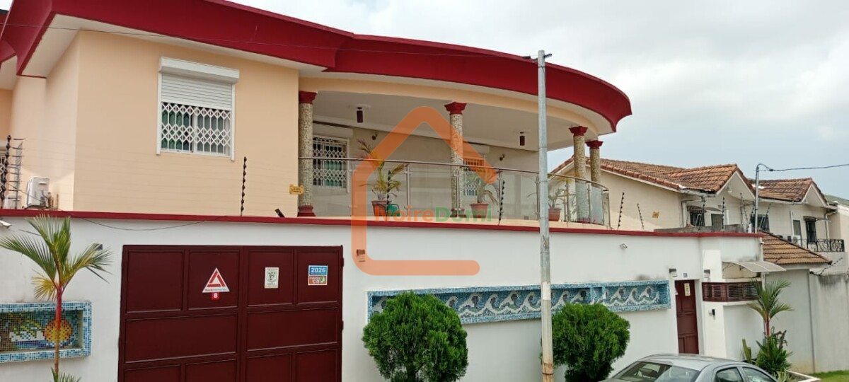 Villa duplex de 7 pièces