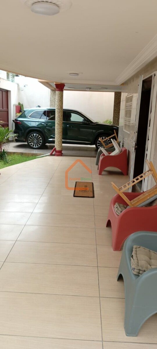 Villa duplex de 7 pièces