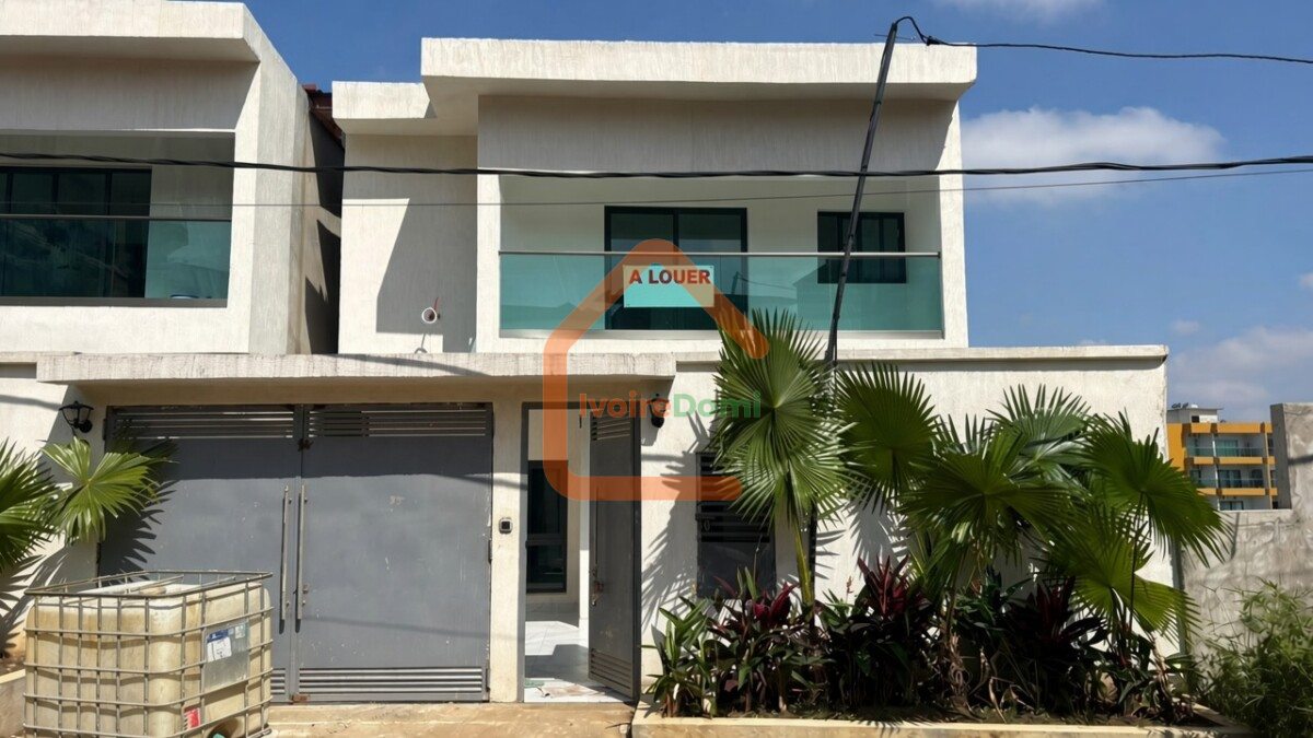 Villa duplex 9 pièces a louer a la Riviera Palmeraie
