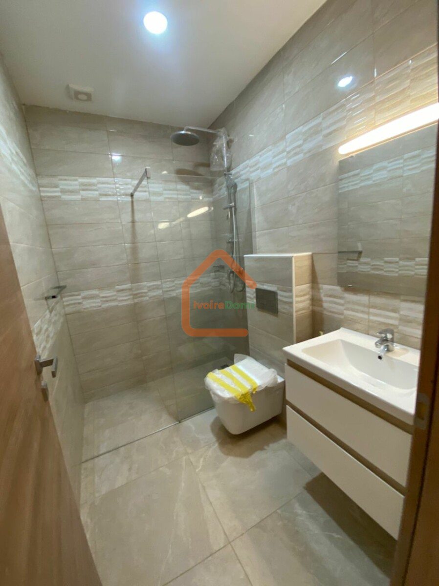 Appartement de 4 pièces Riviera Bonoumin