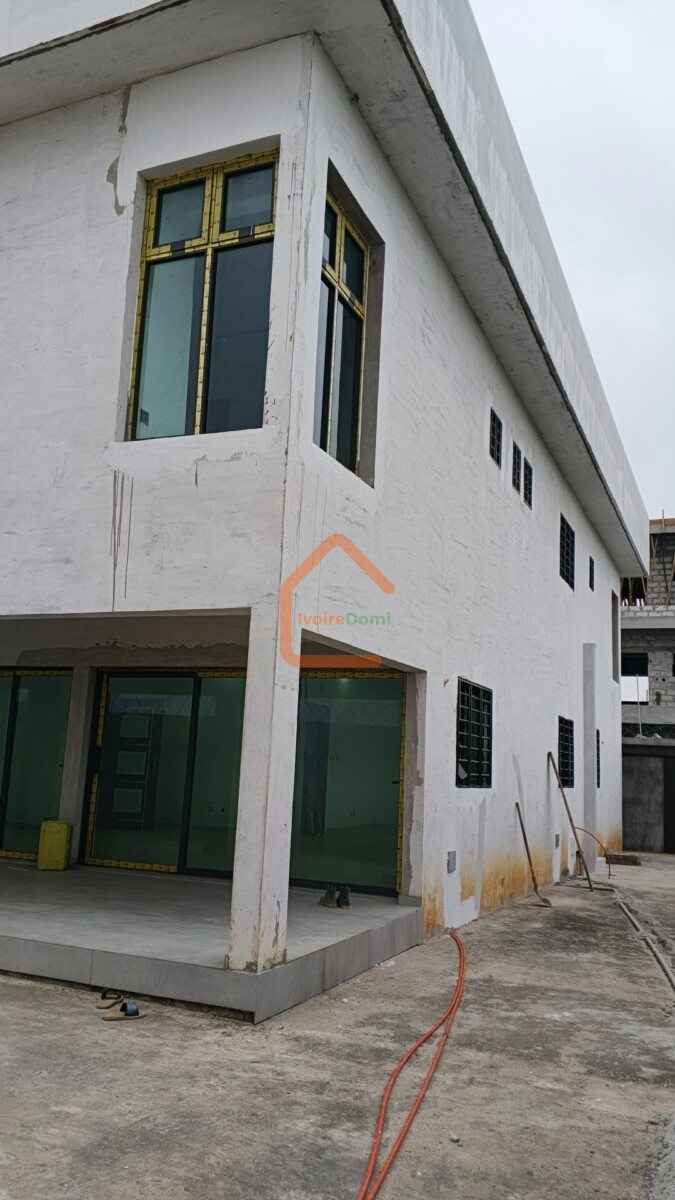 Villas Duplex de 10 Pièces