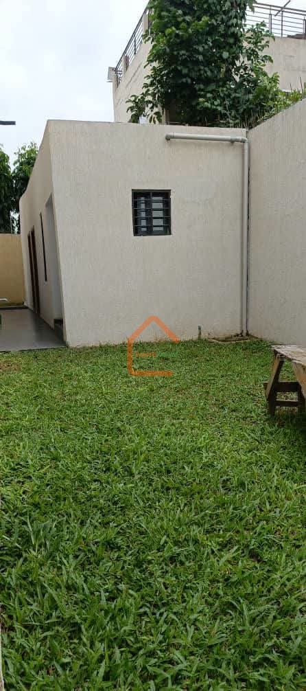 _🏡 VILLA DUPLEX À VENDRE – BINGERVILLE AKANDJÉ 2_ 📍 Zone calme, en plein développement
