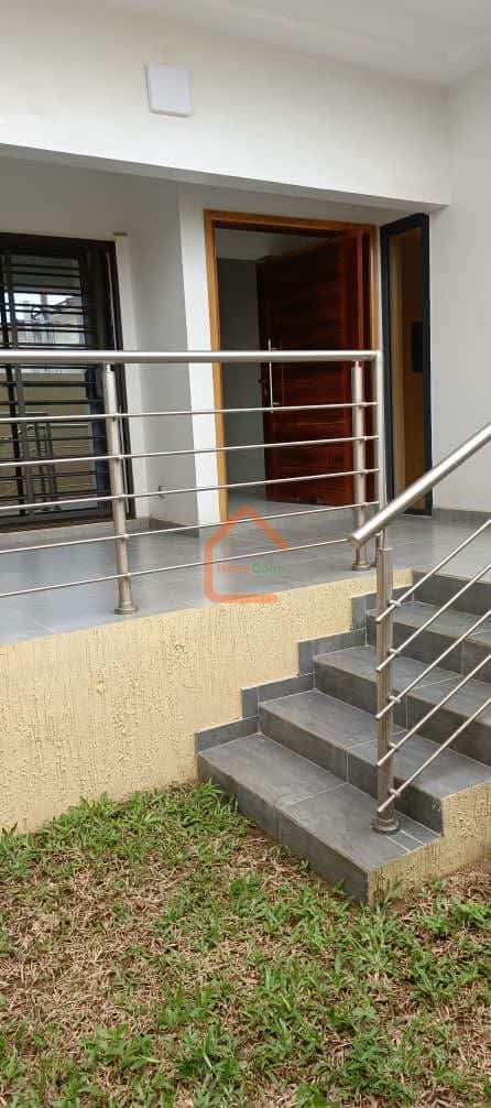 _🏡 VILLA DUPLEX À VENDRE – BINGERVILLE AKANDJÉ 2_ 📍 Zone calme, en plein développement