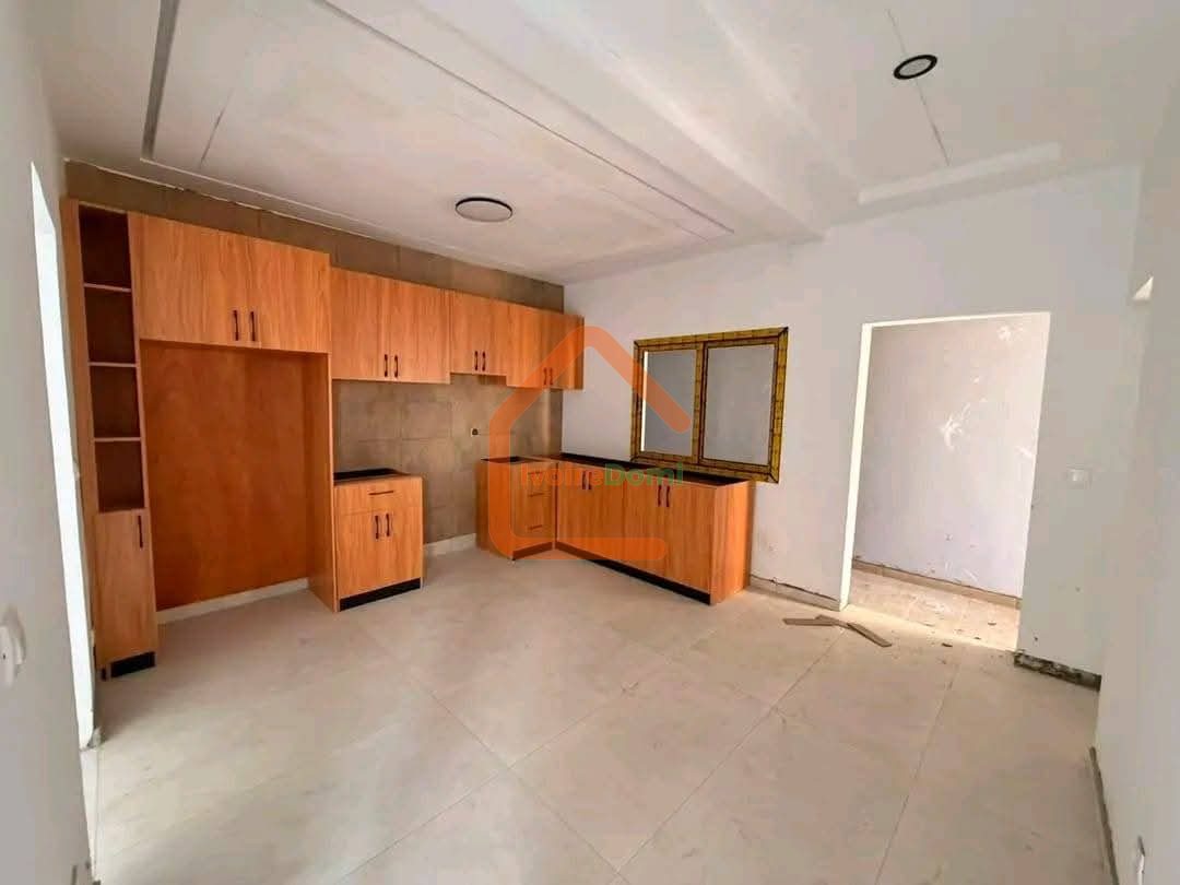 Villa d’architecte 8 pièces à vendre à Cocody Riviera 3