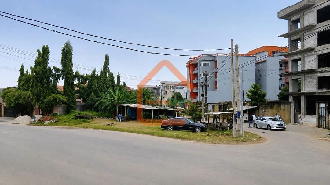 VENTE DE TERRAIN – COCODY RIVIERA PALMERAIE