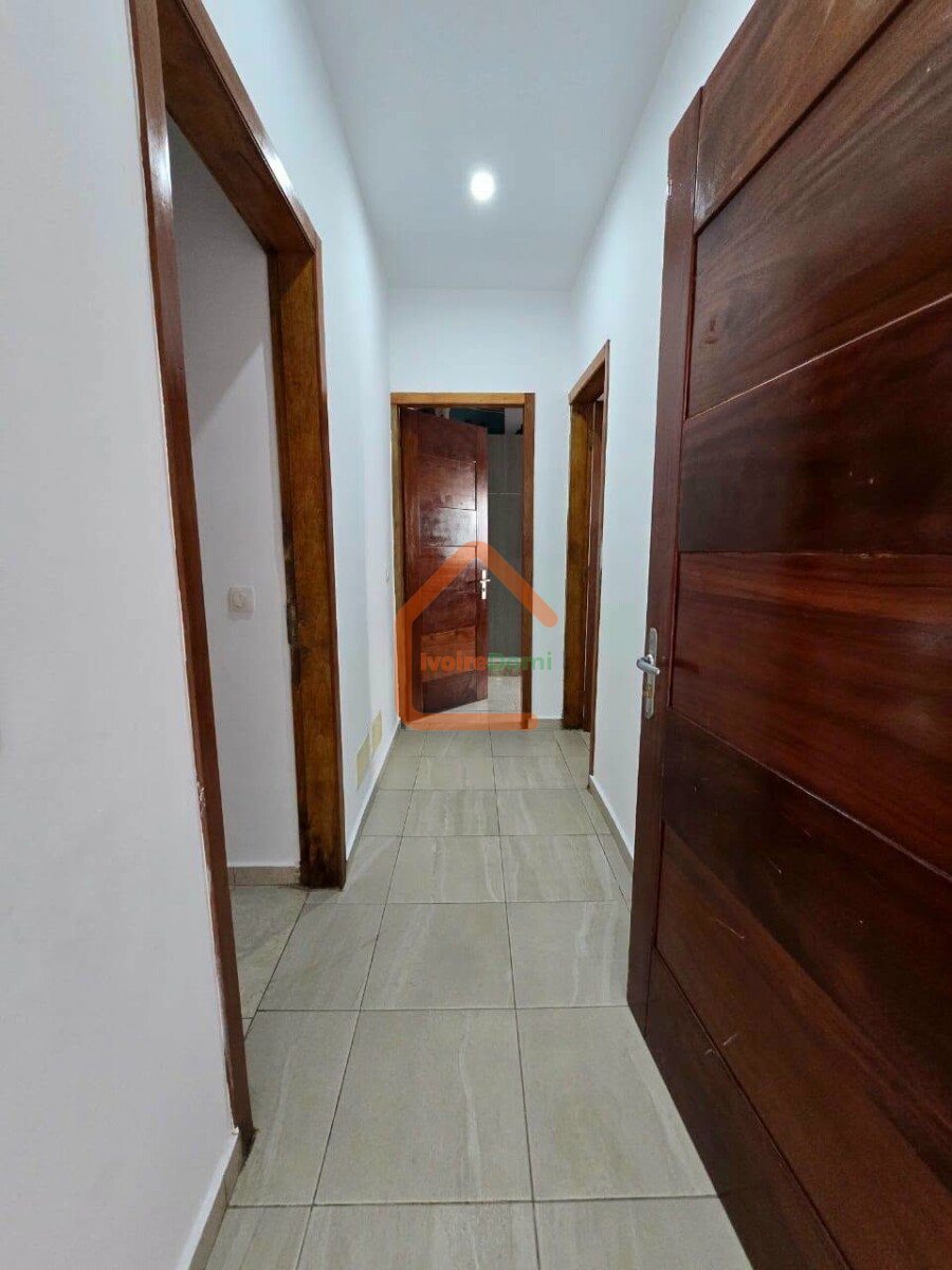 VILLA BASSE EN VENTE