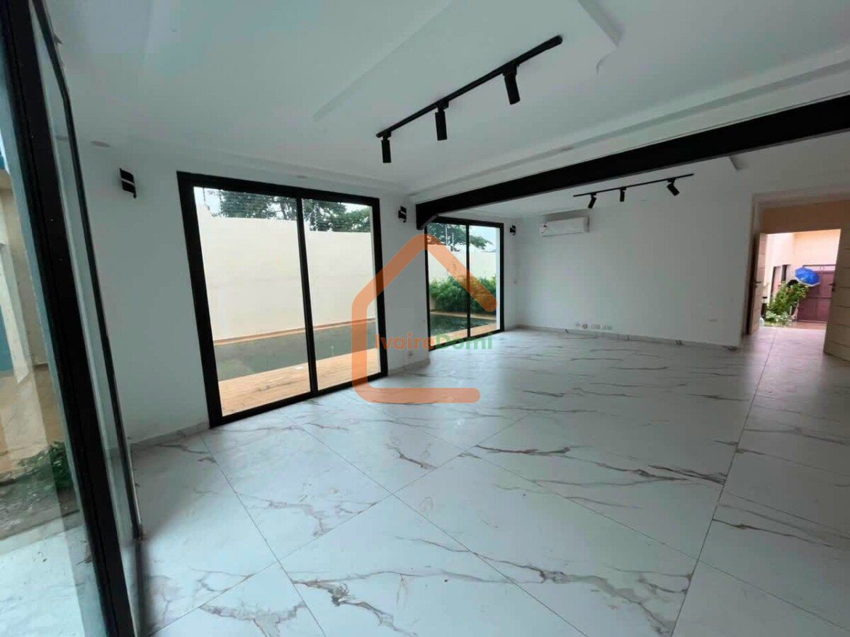 VILLA EN VENTE M’BADON