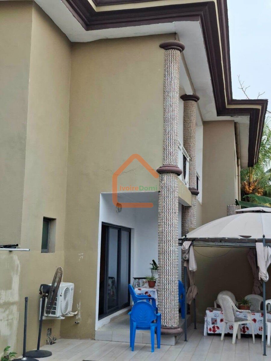 VILLA DUPLEX EN VENTE RIVIERA 3 CITE VERDOYANTE