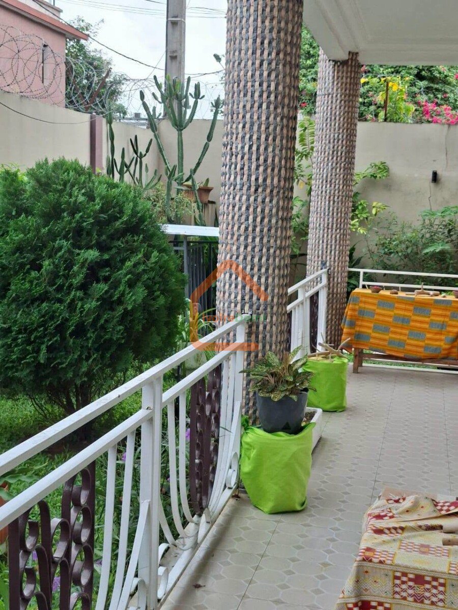 VILLA DUPLEX EN VENTE RIVIERA 3 CITE VERDOYANTE