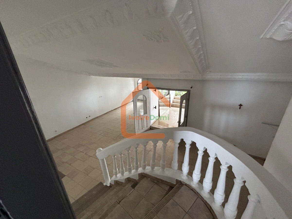 Villa 7 pièces Cocody Riviera Palmeraie Programme 1 Barrière 6