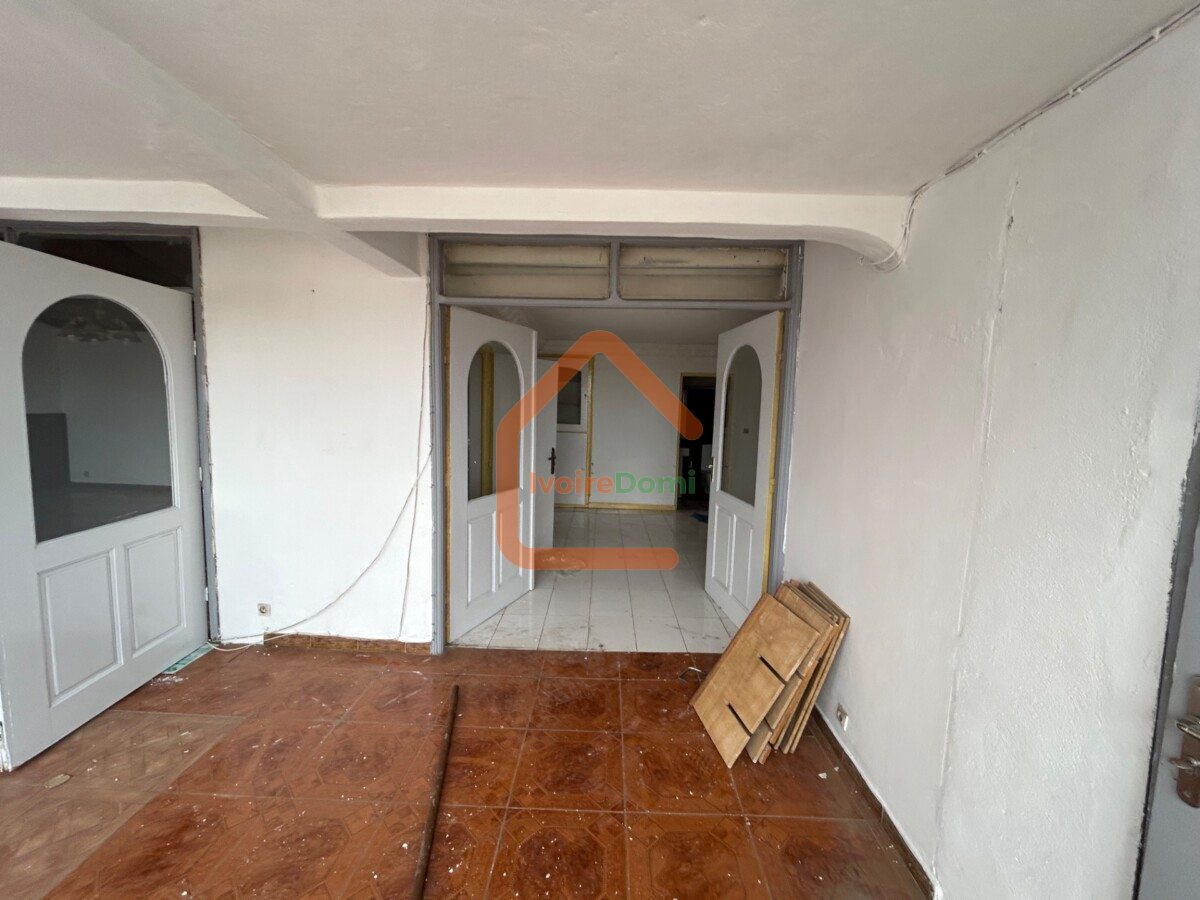 Villa 7 pièces Cocody Riviera Palmeraie Programme 1 Barrière 6
