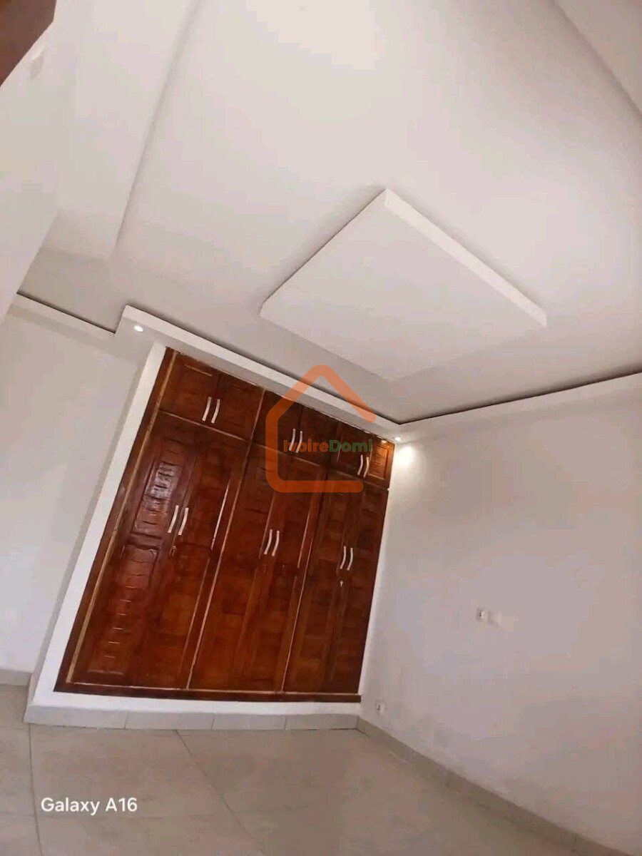 VILLA EN VENTE A ANGRE CHU