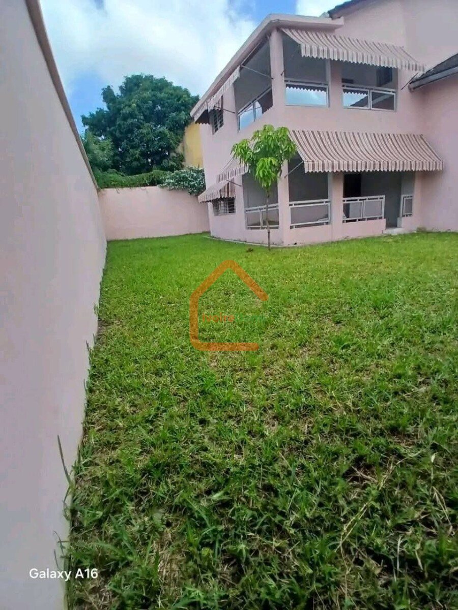 VILLA EN VENTE A ANGRE CHU