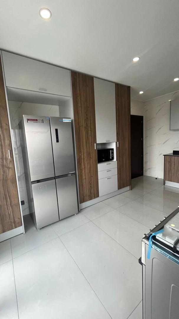 Appartement meublé 4 pièces haut standing marcory zone 4