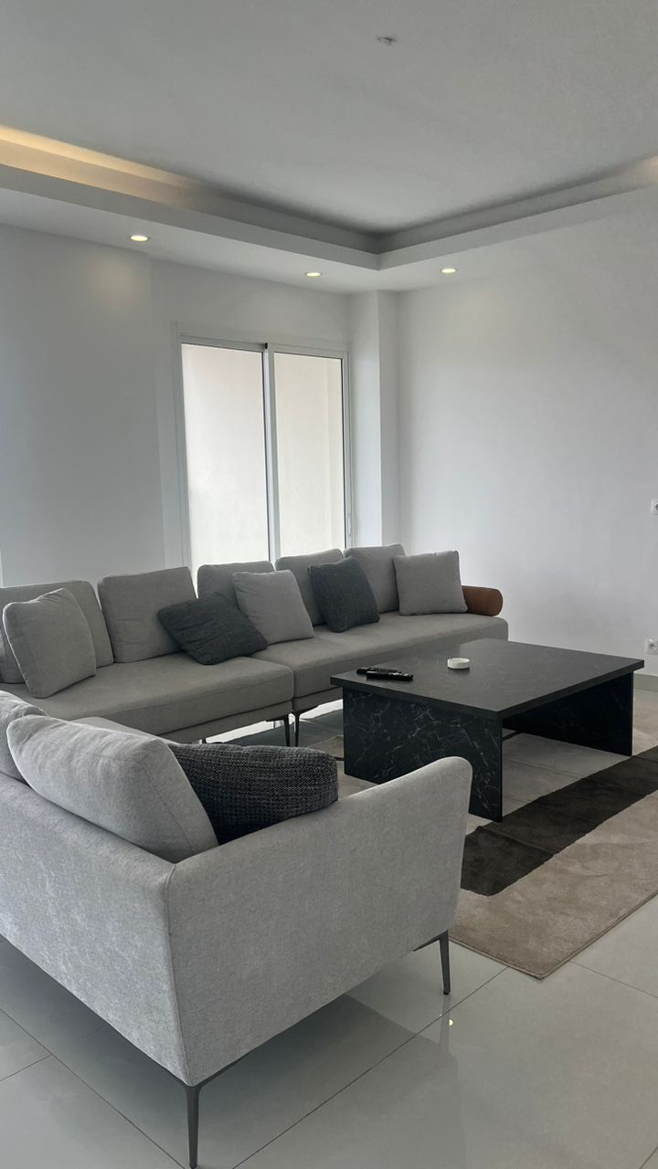 Appartement meublé 4 pièces haut standing marcory zone 4