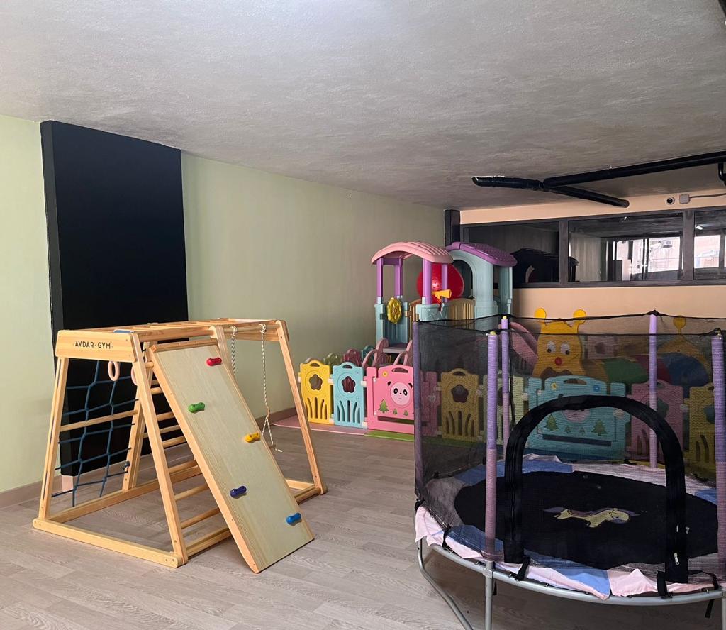 Appartement meublé 4 pièces haut standing marcory zone 4