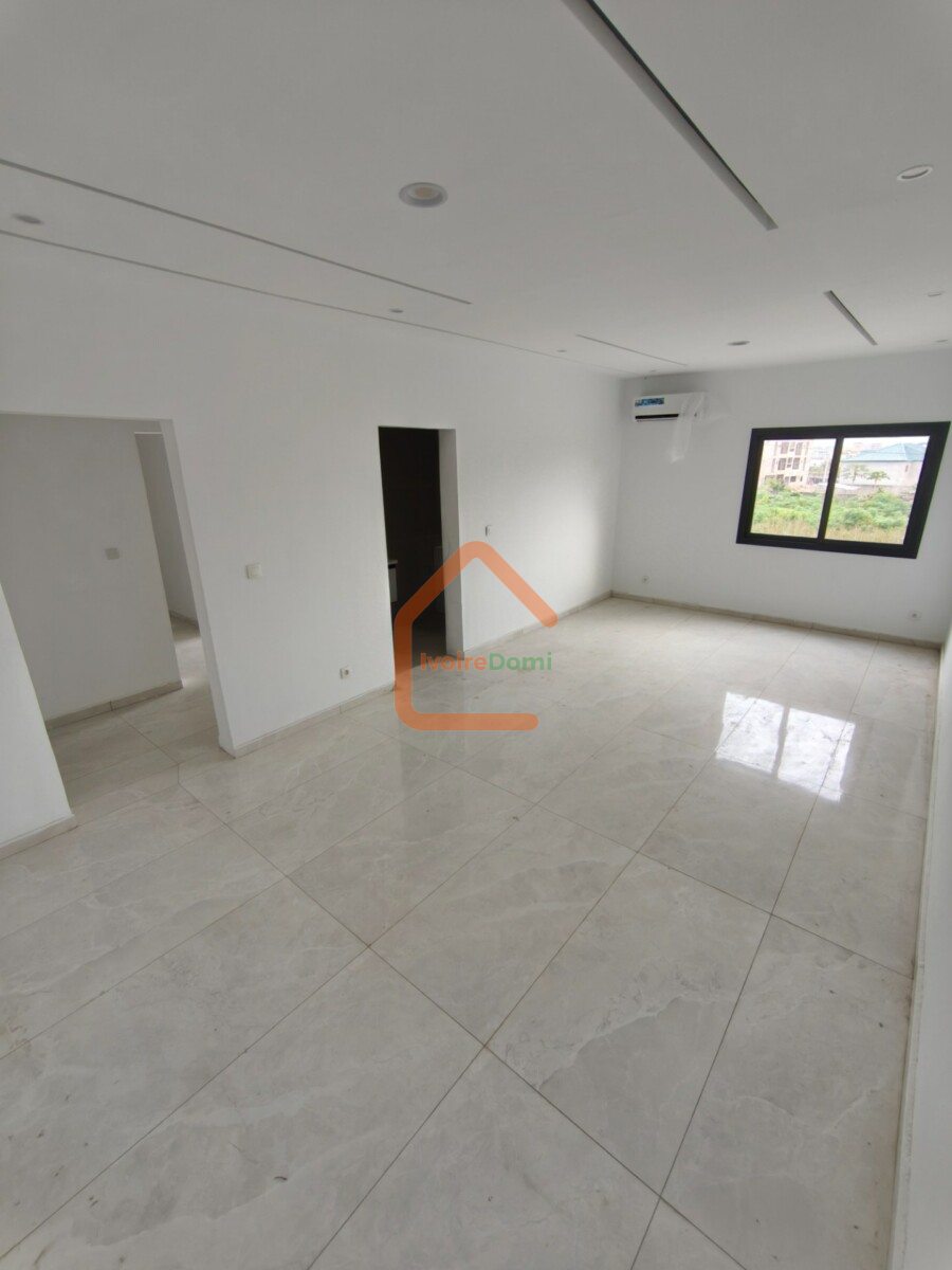 VILLA DUPLEX 6 PIECES EN VENTE BINGERVILLE