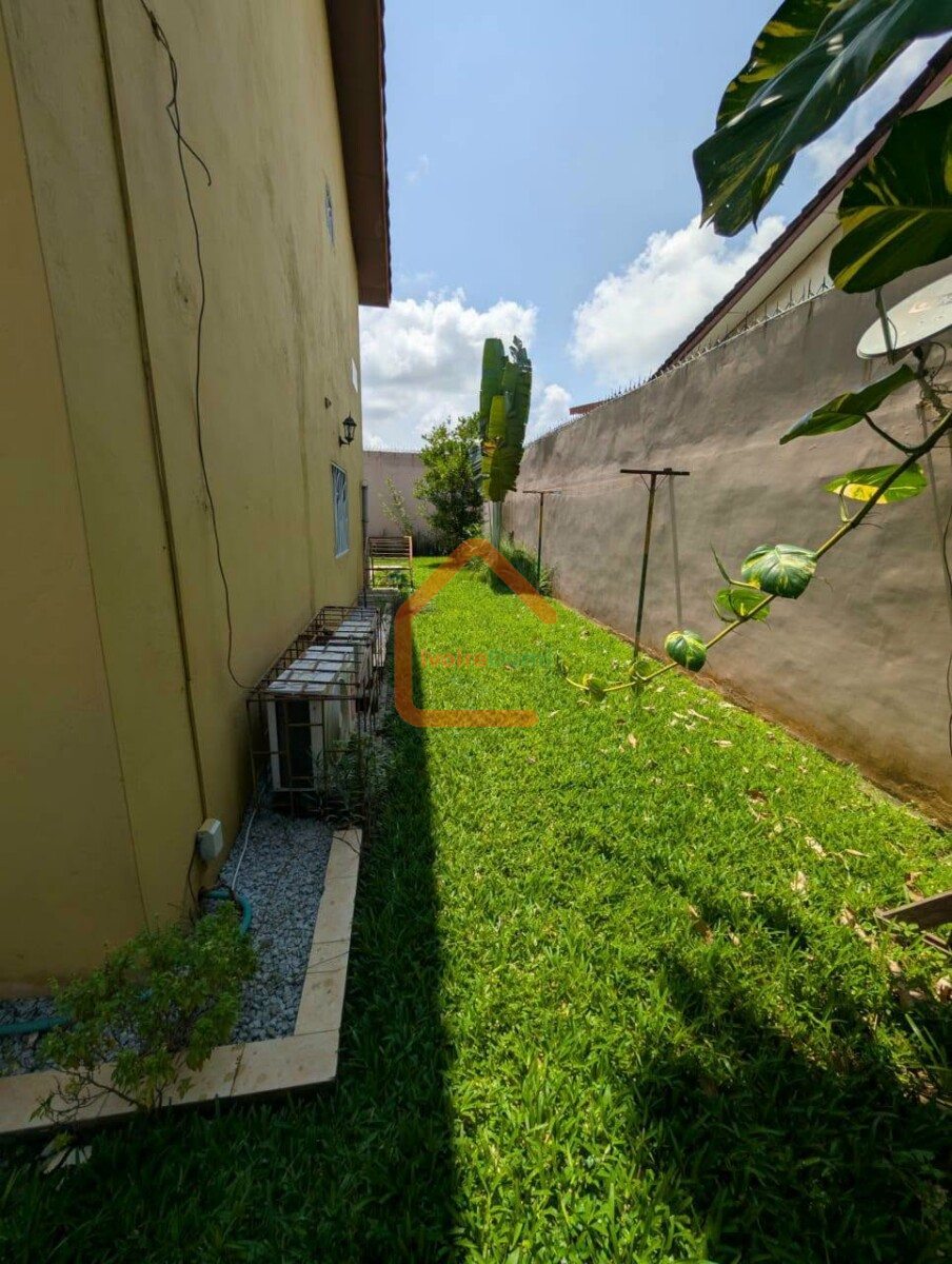 VILLA DUPLEX EN LOCATION