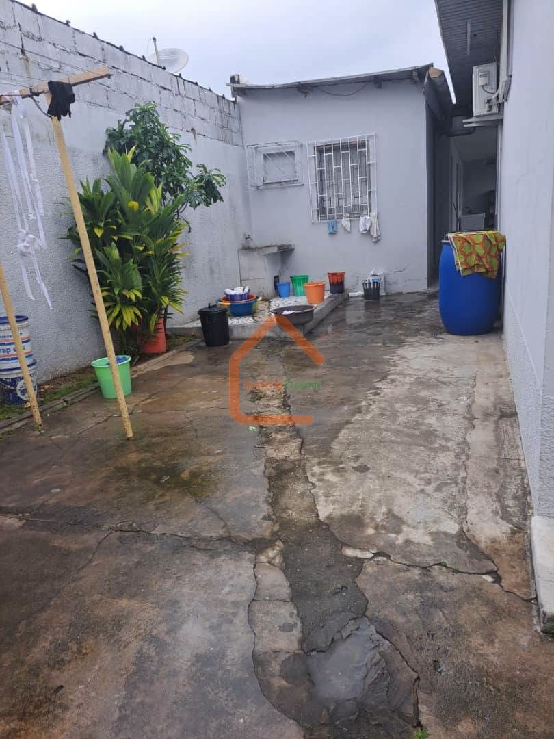 VILLA BASSE EN VENTE