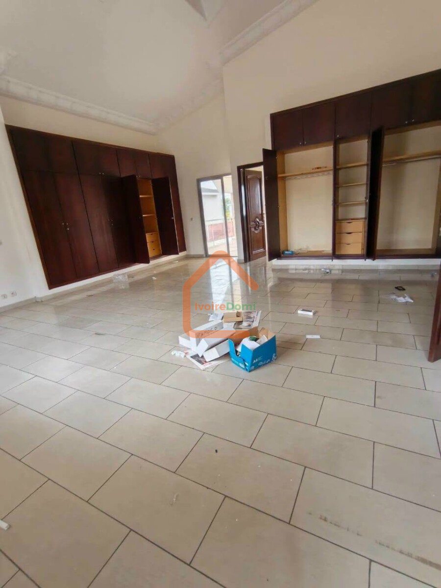 VILLA DUPLEX A VENDRE