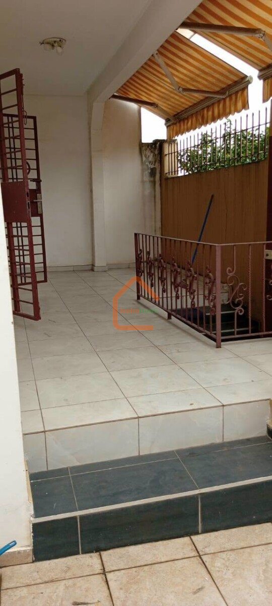 LOCATION D’APPARTEMENT DUPLEX
