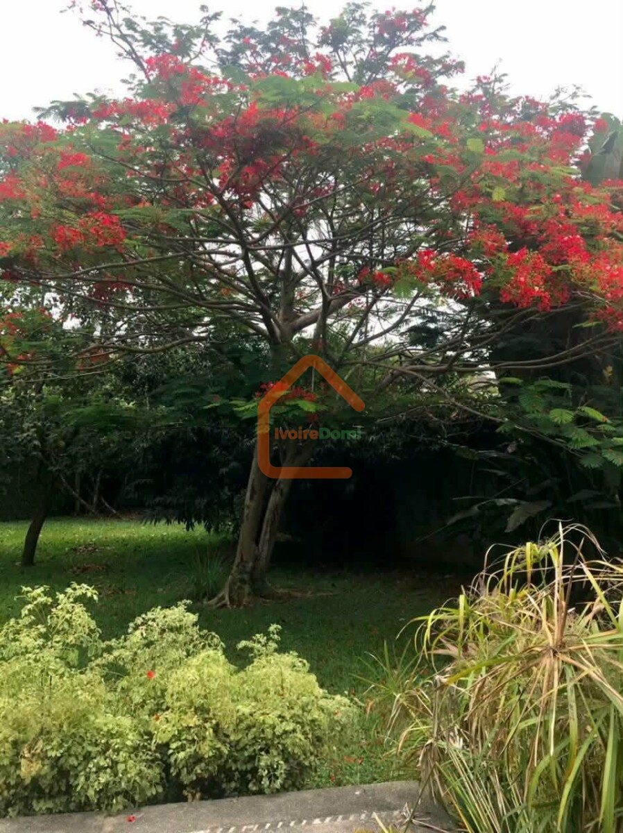 VILLA EN LOCATION