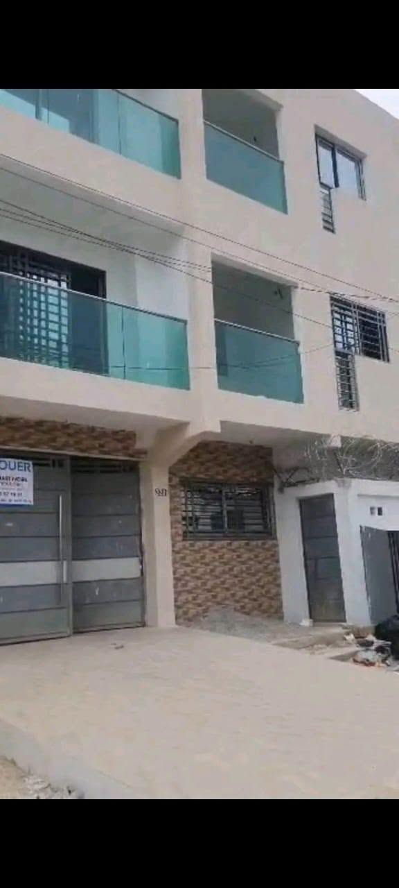 IMMEUBLE EN VENTE