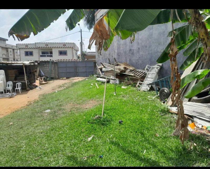 TERRAIN EN VENTE