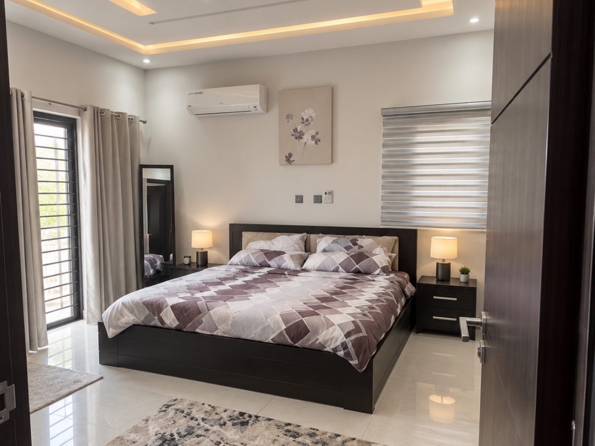 À VENDRE — VILLA DUPLEX MEUBLÉE DE 7 PIÈCES