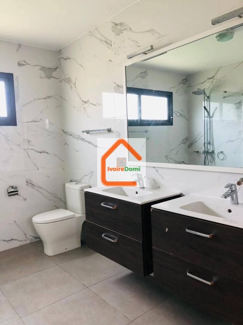 Duplex haut standing à louer sur grand bassam Grand Bassam mockey ville citydia DUPLEX 5