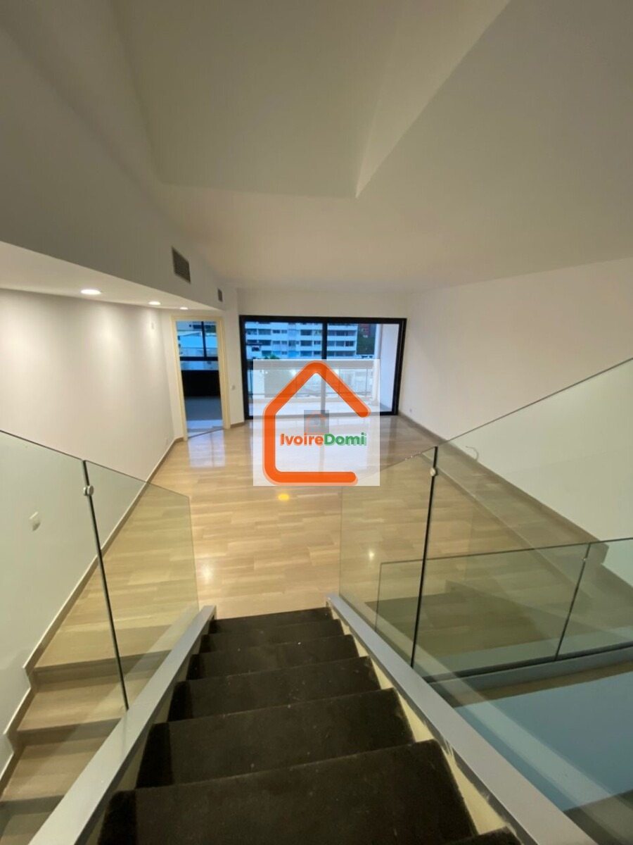 Appartement en location au plateau à 1.5 millions /mois -3 chambres .