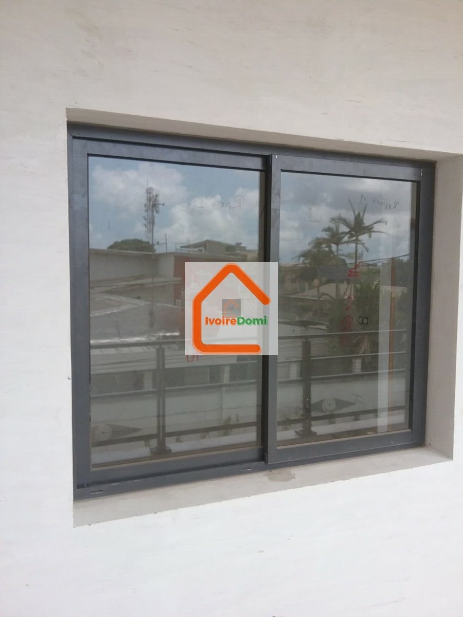 FENETRE PVC