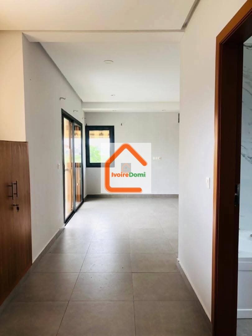 Duplex haut standing à louer sur grand bassam Grand Bassam mockey ville citydia DUPLEX 5