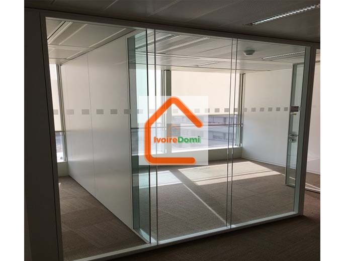 CLOISON DE BUREAU