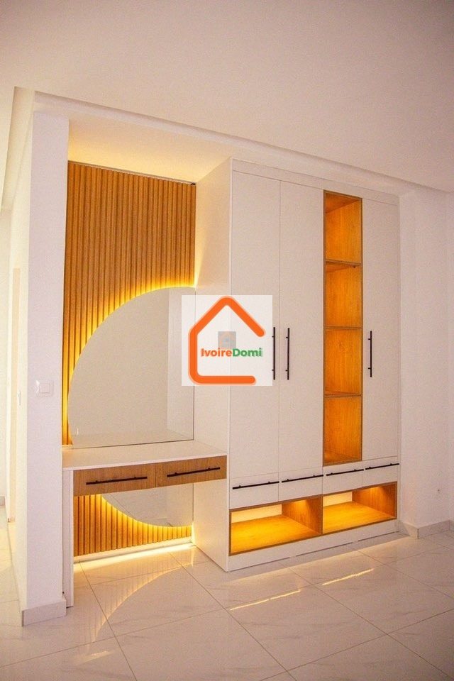 EN VENTE – Villa Duplex haut standing à Cocody Angré Nouveau CHU – ⁠04 chambres spacieuses